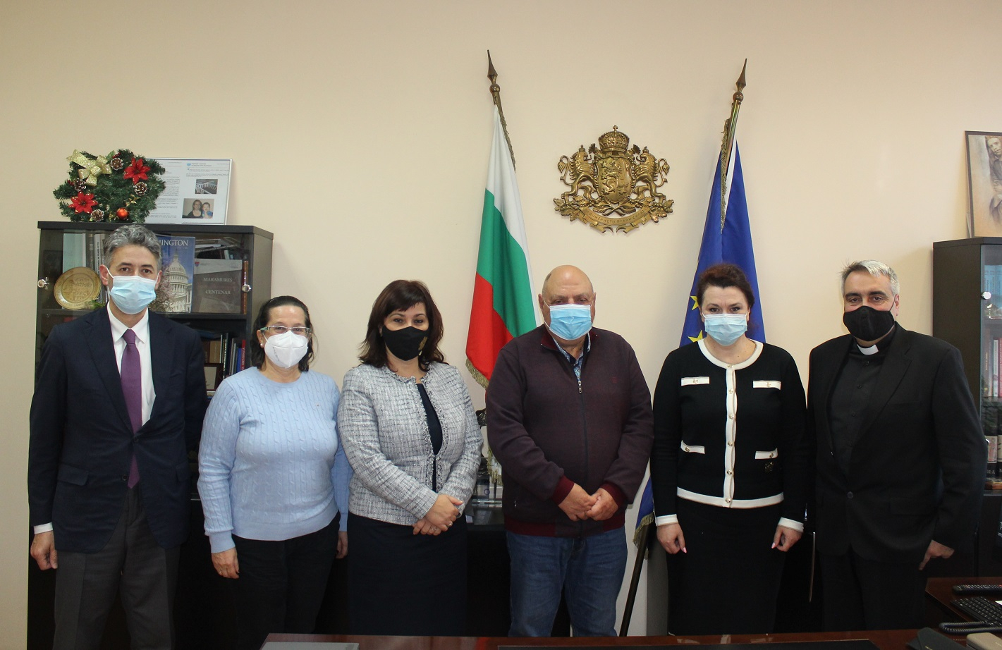 Сербезова с нов ход срещу ниската ваксинация 