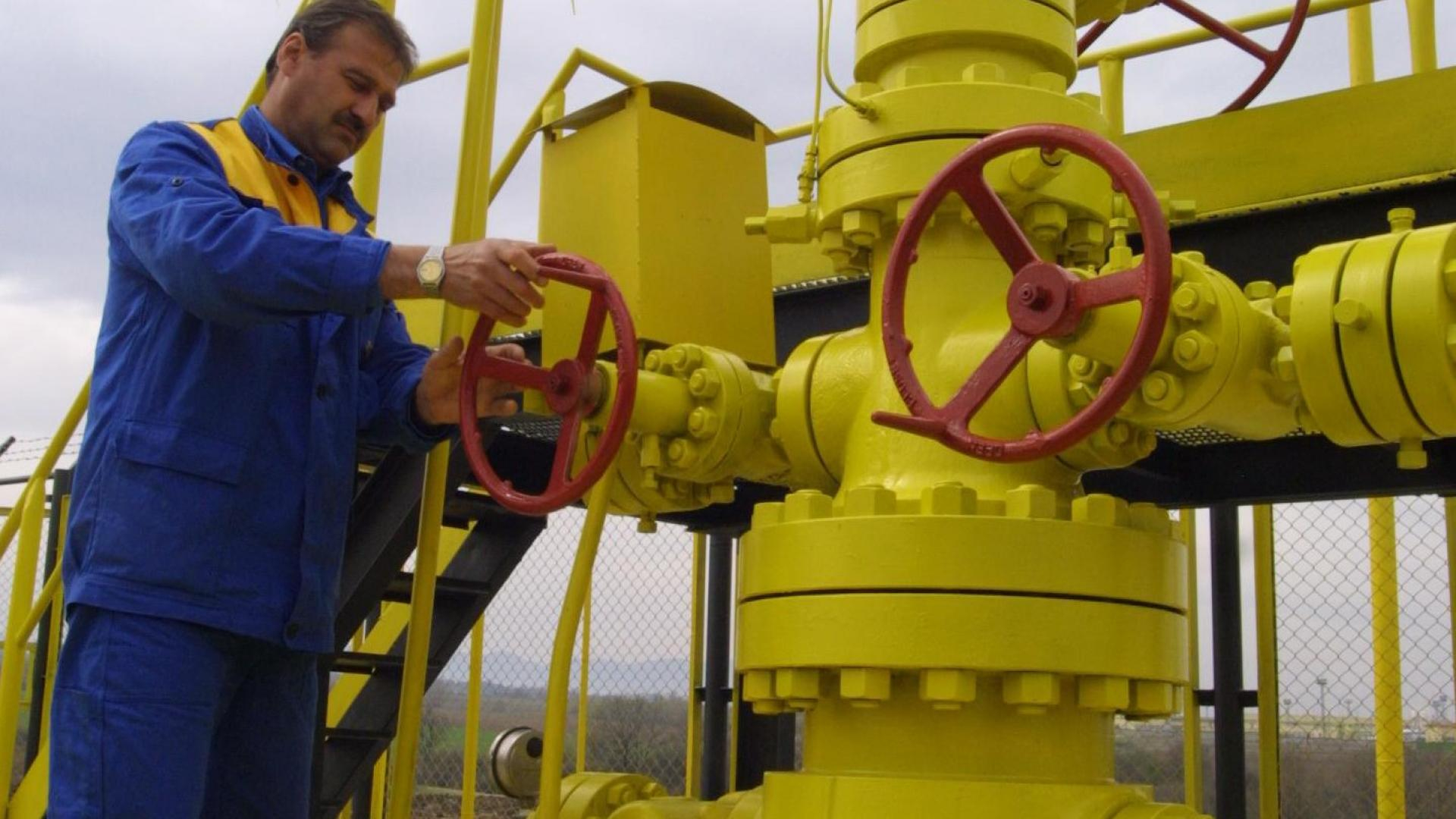 Шокиращо: Поръчали сме само 1/3 от по-евтиния азерски газ 