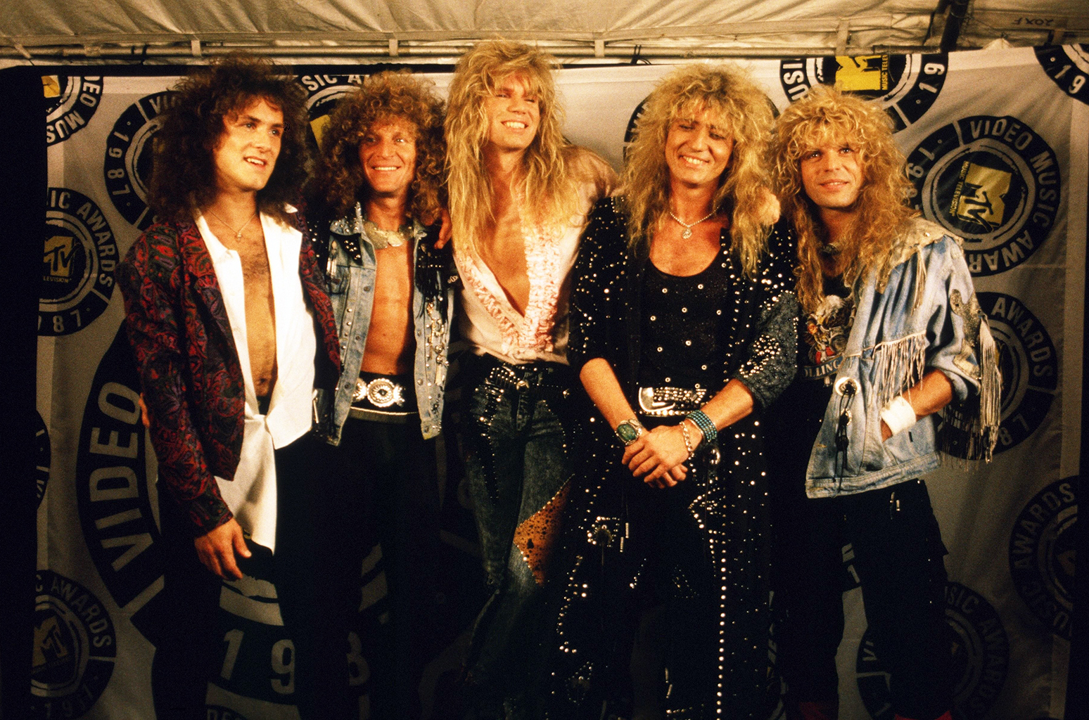 Whitesnake слагат край на кариерата си с концерт в България