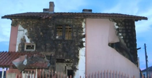 Потресваща версия за смъртта на 30-г. баща и двете му малки деца в Ловешко ВИДЕО
