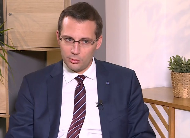 Анастасов: Служебният кабинет ни увери, че няма обвинения срещу Пеевски по закона „Магнитски” ВИДЕО