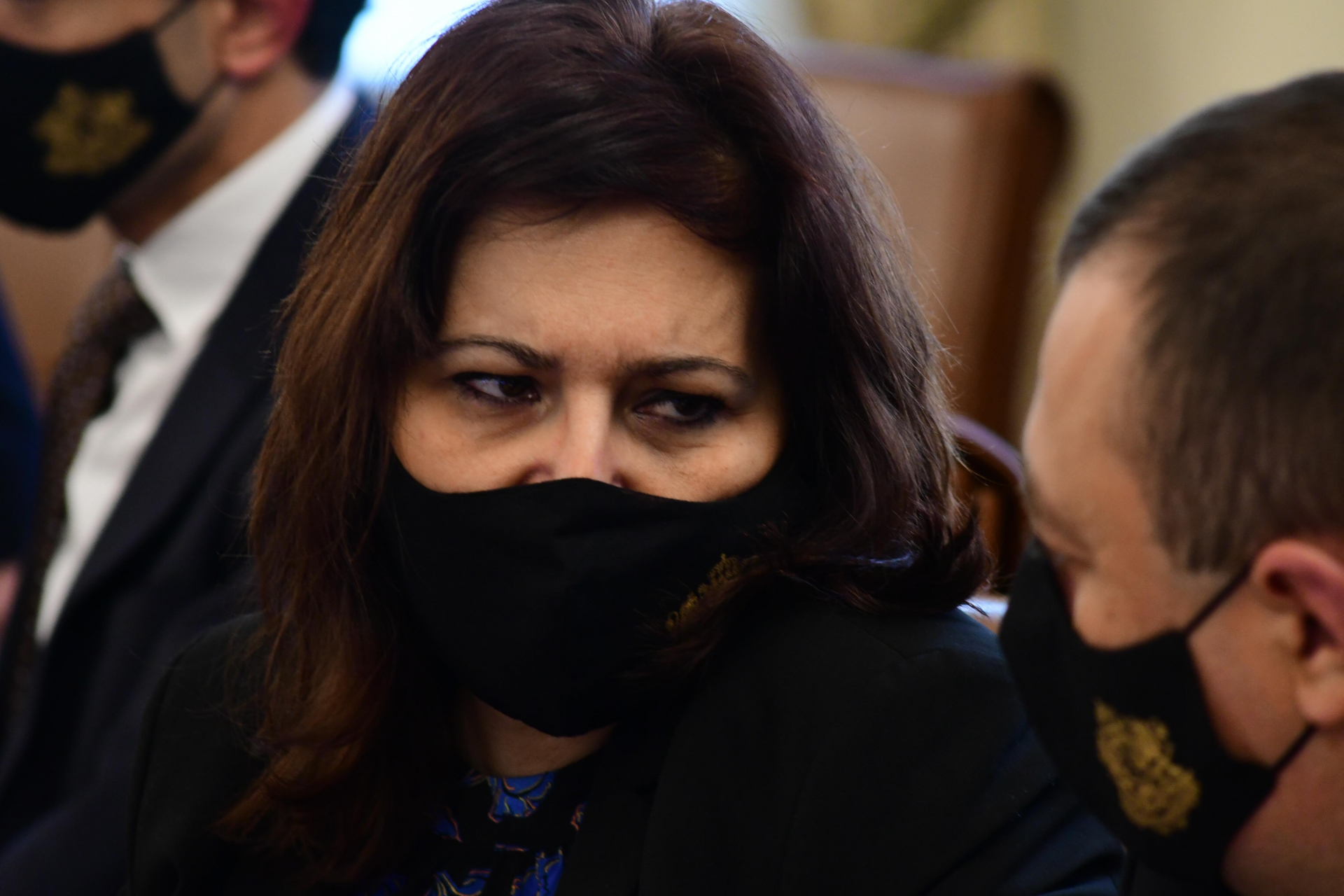 Министър Сербезова с нова важна К-19 ЗАПОВЕД! От 7 януари...