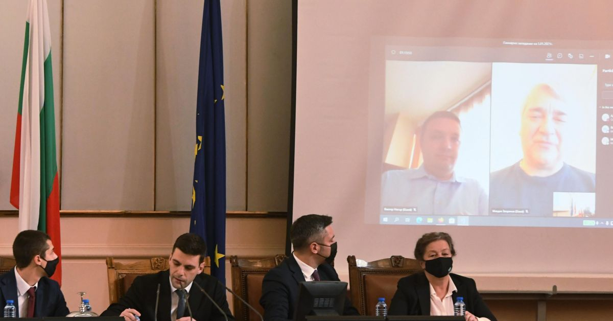 Започнаха совалки в коалицията за важни постове в държавата