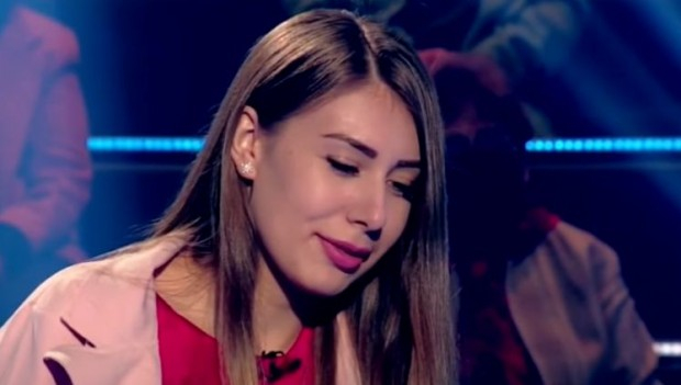 Сринаха участничка в "Стани богат", водещият ѝ подсказвал отвратително