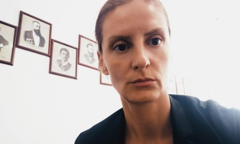 От "Възраждане" с ответен удар за скандала с ваксинираните им депутати 