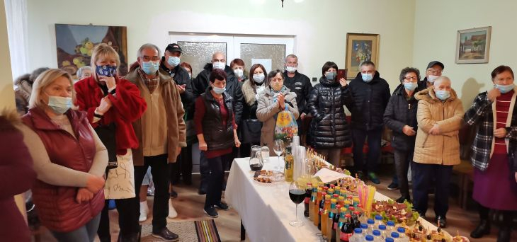 БЛИЦ TV: Цяло село се събра да празнува 100-г юбилей на близка роднина на Мария Цънцарова