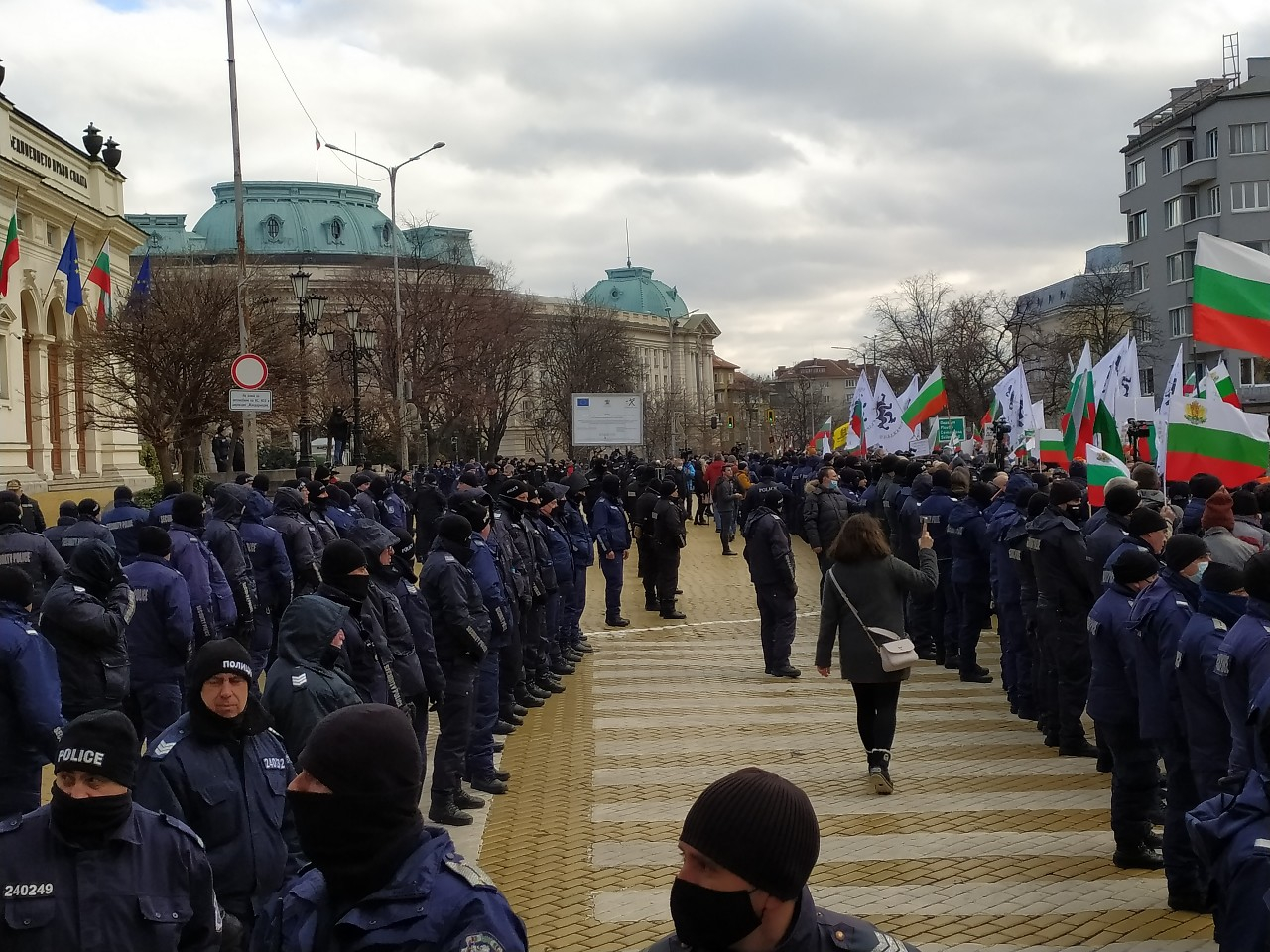 Депутатите ще нищят щурма на НС