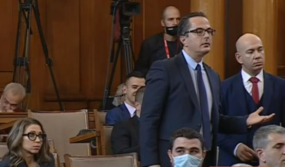 Ицо Хазарта взриви НС с обикновен въпрос за шепа нещастни фашисти БЛИЦ TV