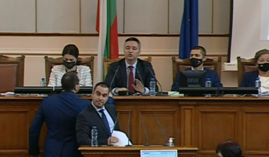 Ицо Хазарта взриви НС с обикновен въпрос за шепа нещастни фашисти БЛИЦ TV