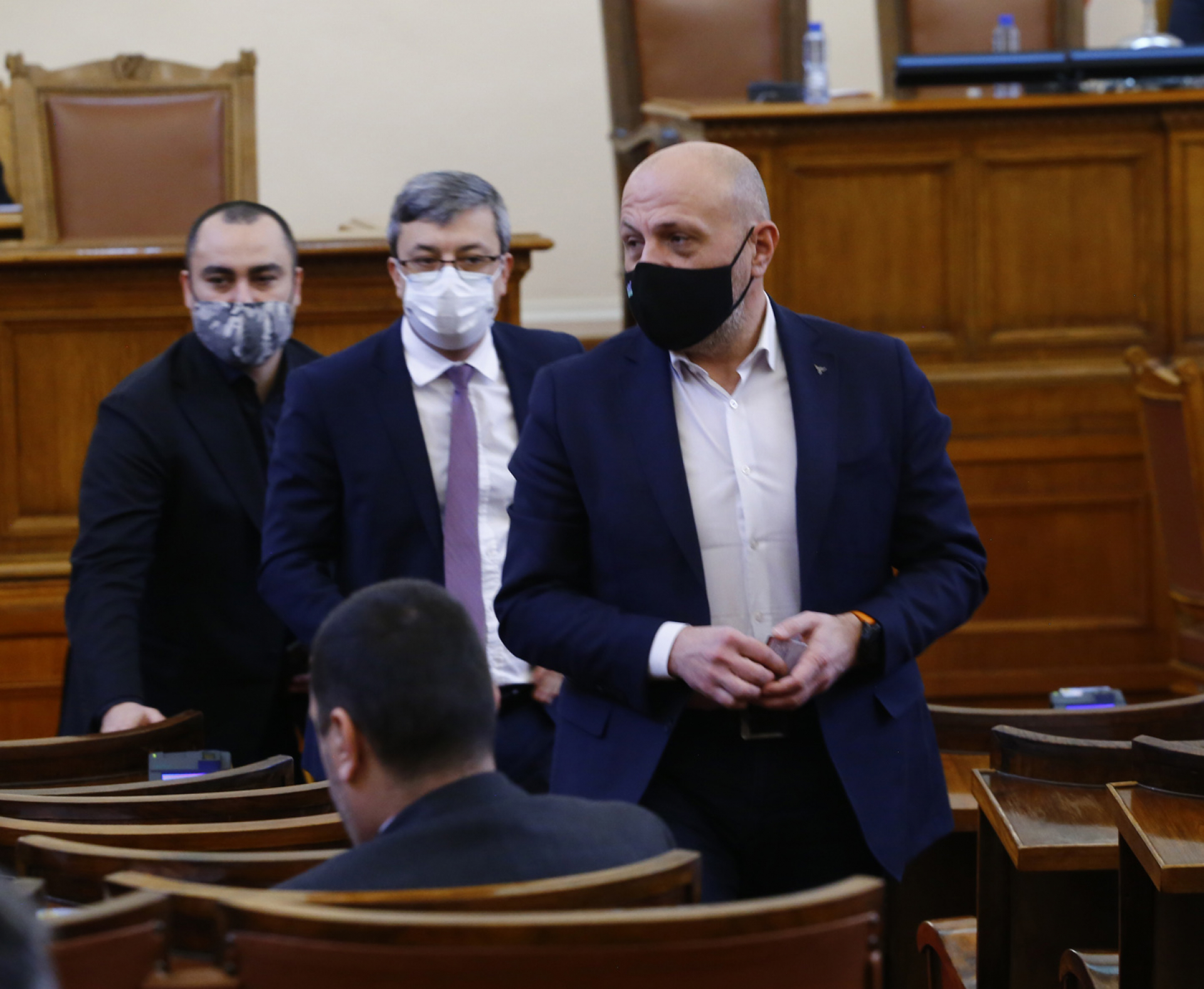 Дончев с тежка критика към управляващите заради кризата с Украйна 
