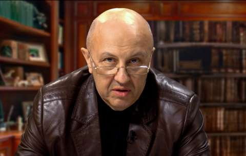 Известен философ разкри плана на световния глобалистки елит да направи безкрайна К-19 пандемията 