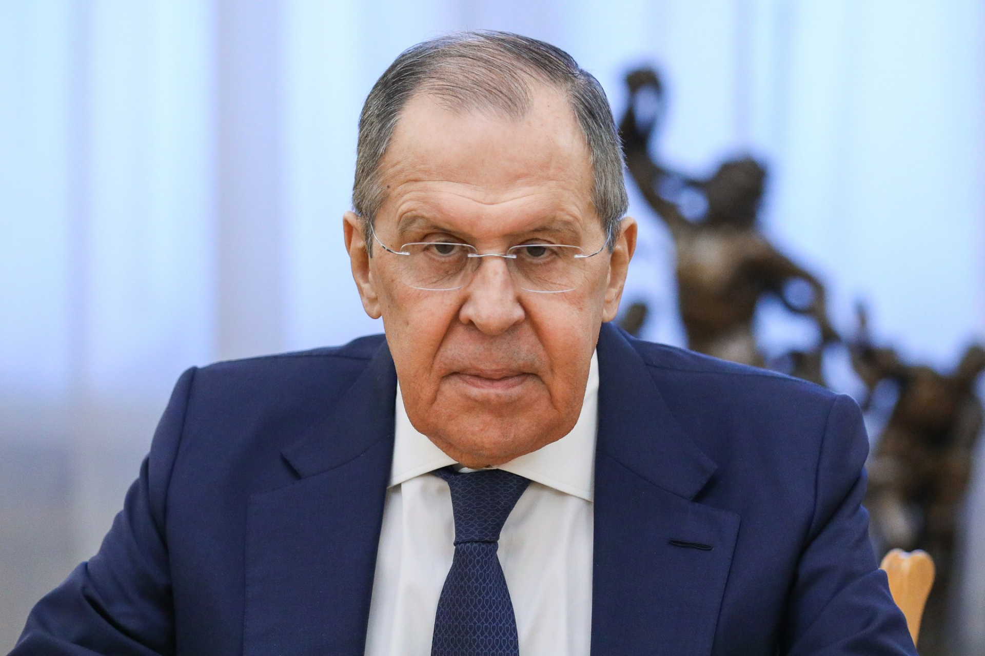 Лавров размаха пръст на Запада заради Украйна 