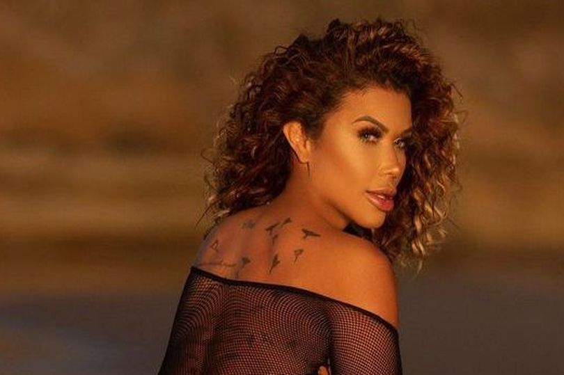 Тунинг: Моделка си направи "дизайнерска вагина" преди да позира за Playboy СНИМКИ 18+