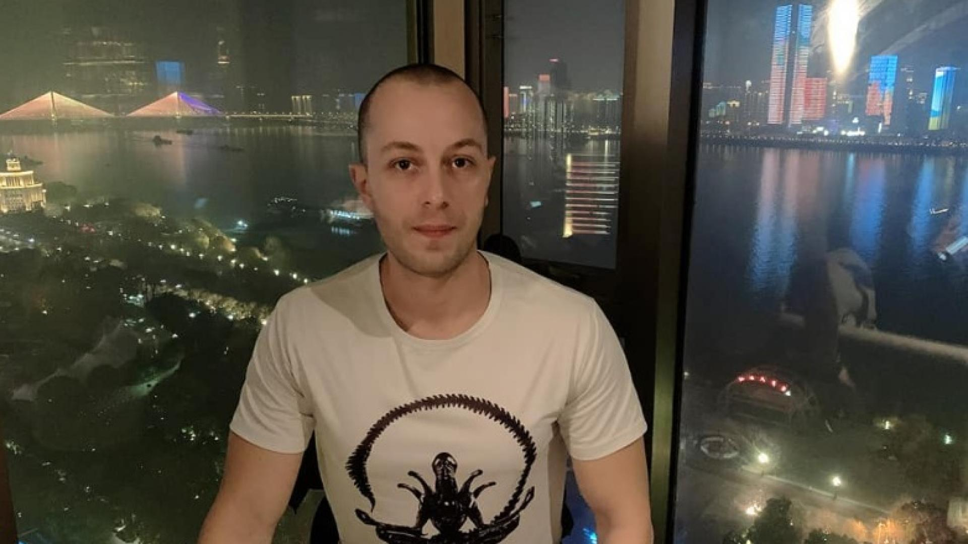 Българин, избягал преди 2 години от ужаса в Ухан, още не може да...