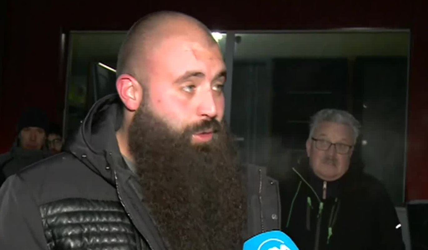 Мъж от Банско твърди, че е пребит от служители на реда ВИДЕО