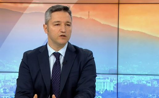 Вигенин: Нинова не може да е проблемът в БСП