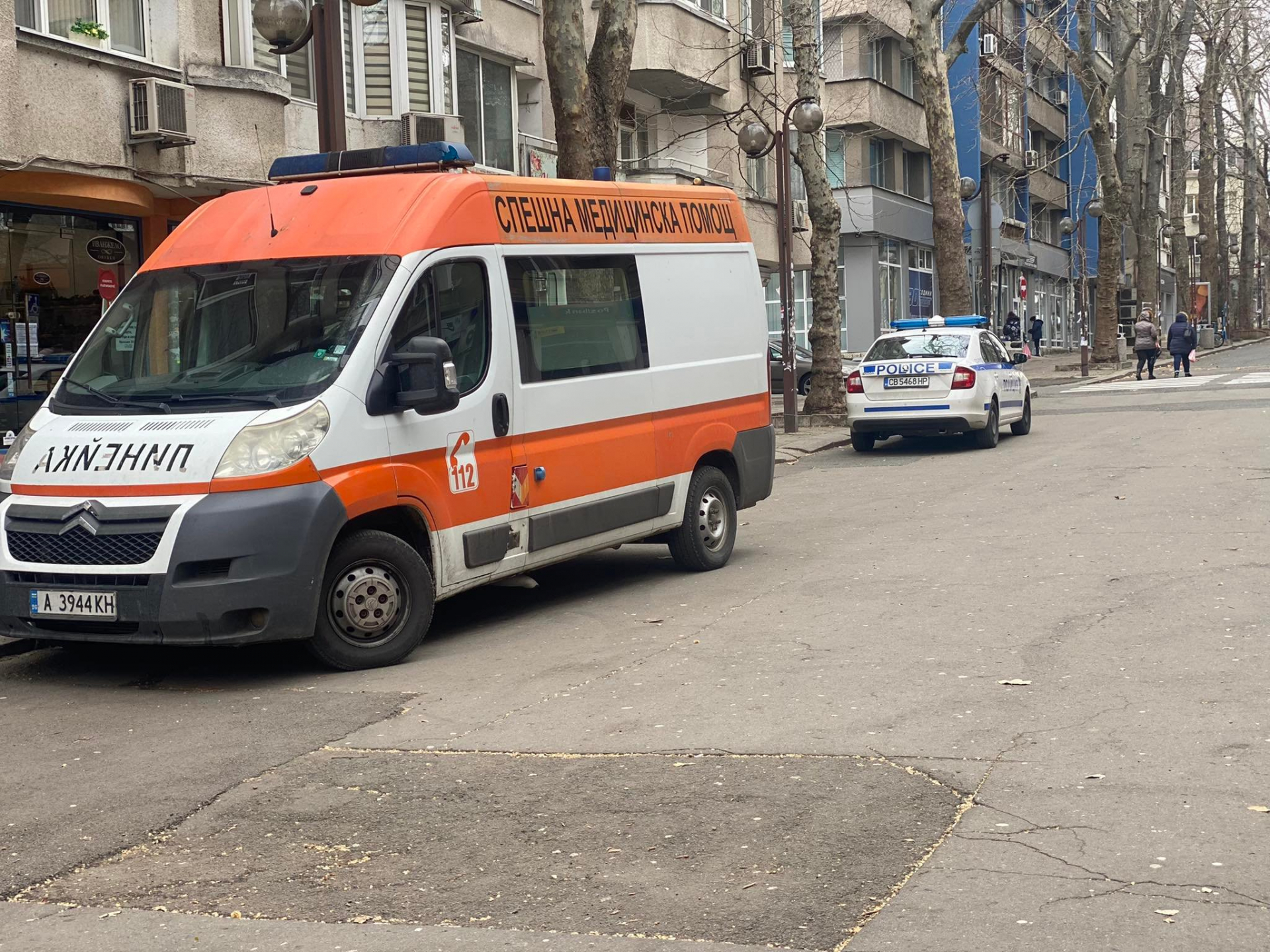 Писъци на умряло раздраха центъра на Бургас СНИМКИ