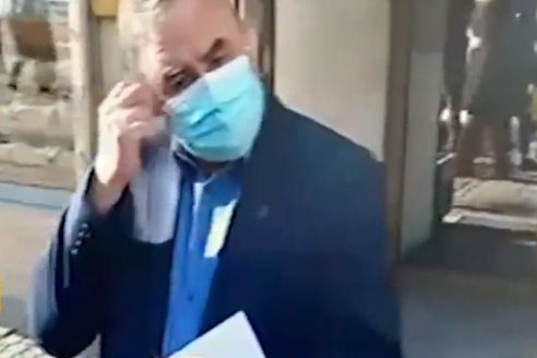 Никой не очакваше, че доц. Кунчев ще изпадне в толкова пикантна COVID ситуация СНИМКИ