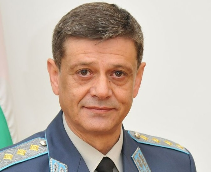 Ген. Попов: Реакцията на държавата по „украинския въпрос“ закъсня