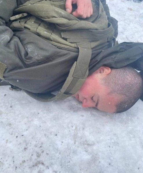 Касапница в Украйна! Войник разстреля петима бойци от Националната гвардия СНИМКИ/ВИДЕО