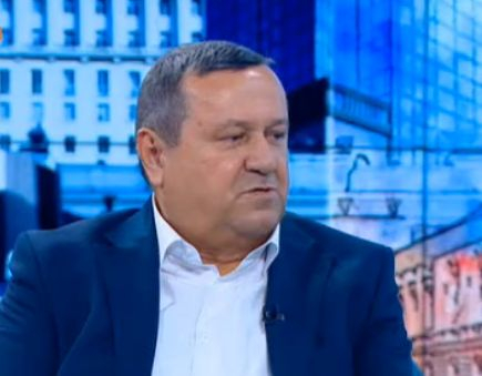 Хасан Адемов попари пенсионерите 