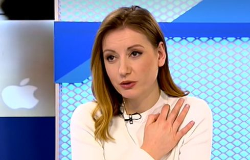 Водещата Лора Инджова направи странно признание
