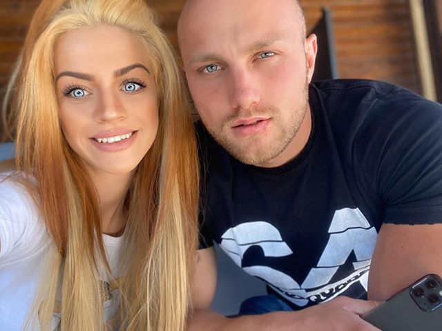 Анси от "Един за друг" се преобрази и избяга с... СНИМКИ 18+