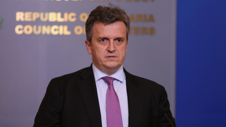 Отстраненият шеф на "Булгаргаз" проговори за азерския газ 