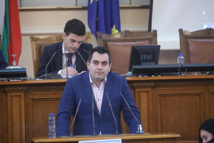Благовест Кирилов, БСП: Крайно време е да получим реално електронно управление