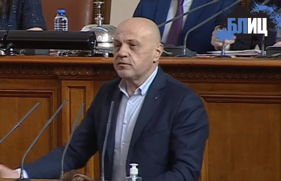 Свада между Дончев и Петков подпали НС! Държавата няма пари, призна премиерът БЛИЦ TV