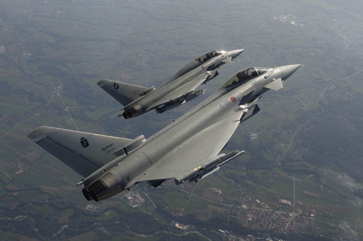 Кабинетът "Петков" реши: 130 военнослужещи и 4 самолета Eurofighter EF-2000 Typhoon II идат в България