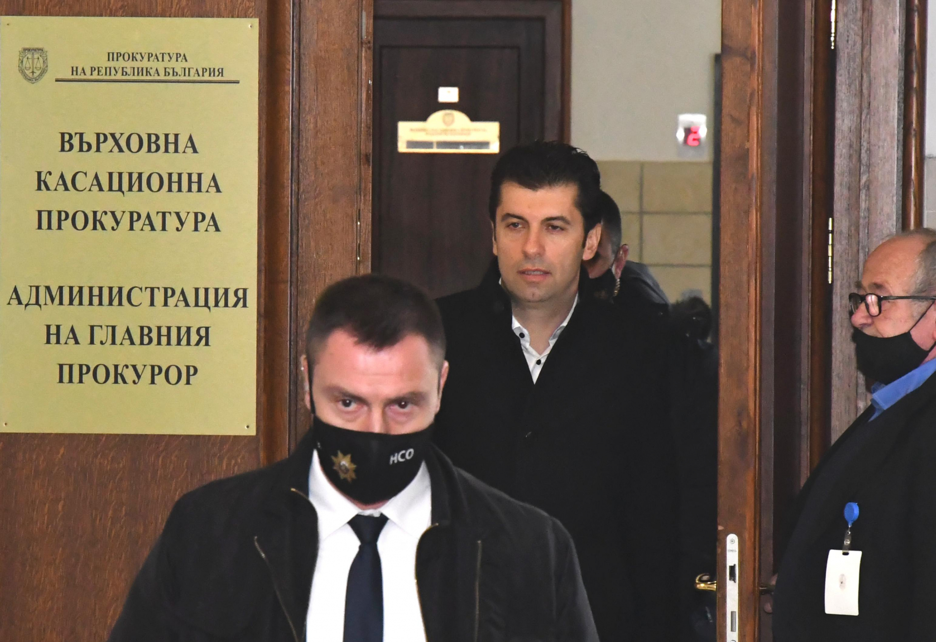 От прокуратурата с големи разкрития за разпита на премиера Петков 