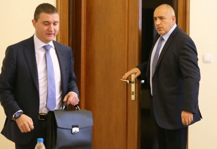 Горанов с взривяващ коментар за Божков, "Барселонагейт" и списъка на Кирил Петков
