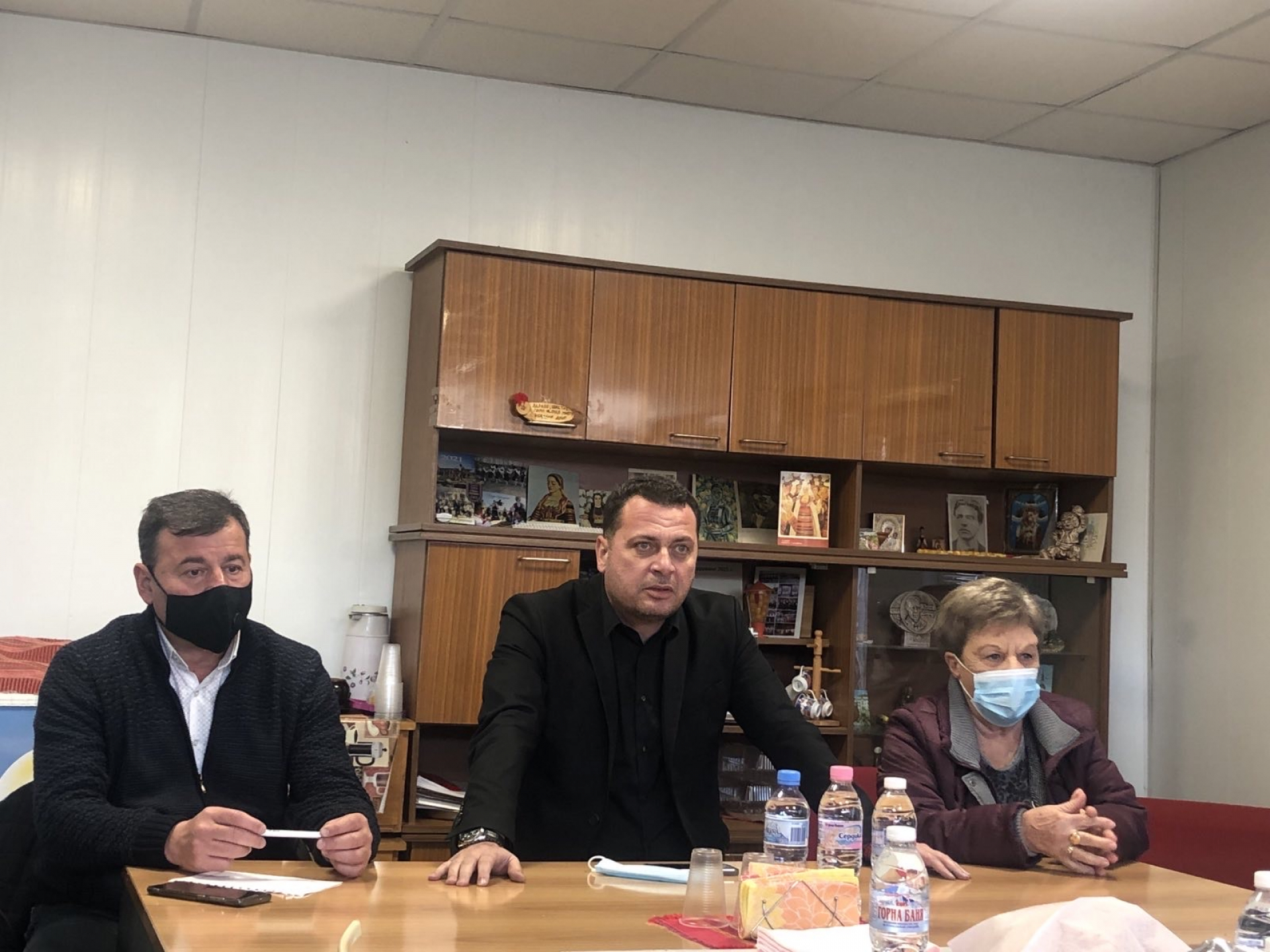 Месец след като обеща, Иван Ченчев се върна с решение за моста и пътя в село Чурек