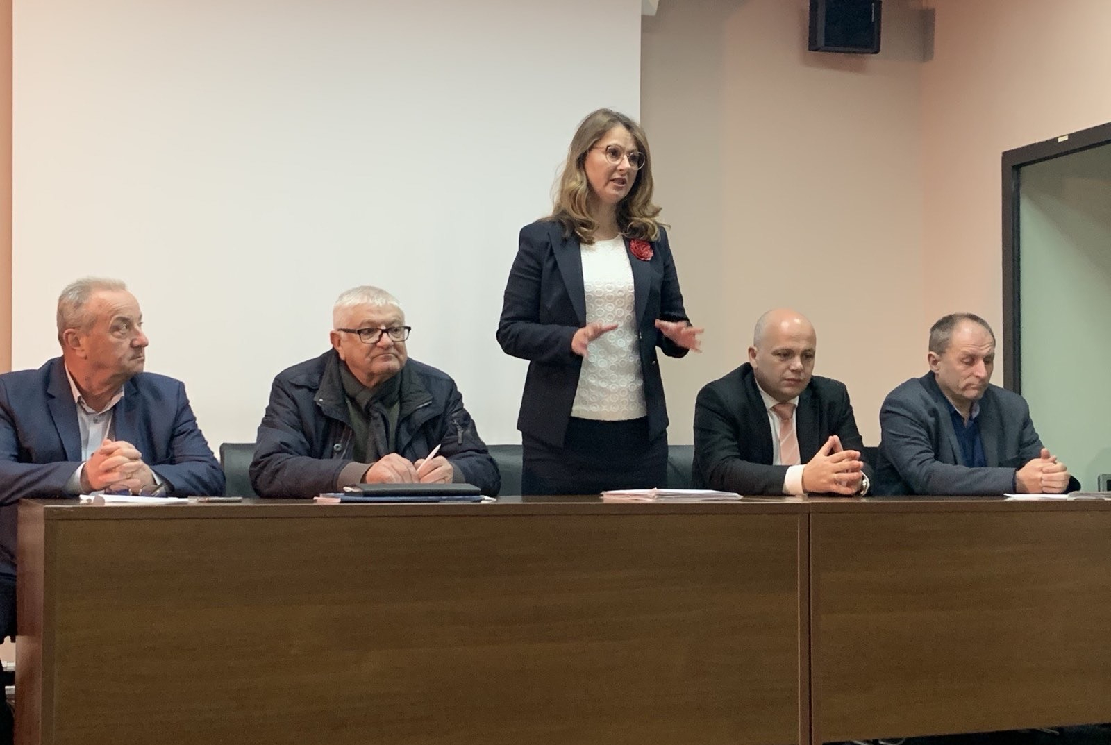 Вяра Емилова: С този бюджет БСП се грижи за младите хора и семейства