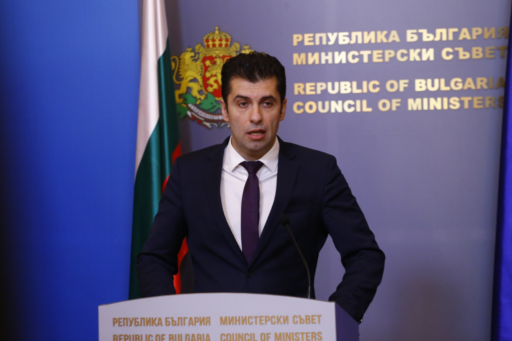 Петков поиска оставката на Стефан Янев ВИДЕО