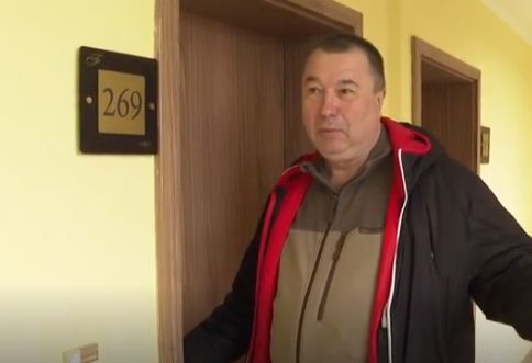 Руски военен инженер с щедър жест към бягащите от войната 