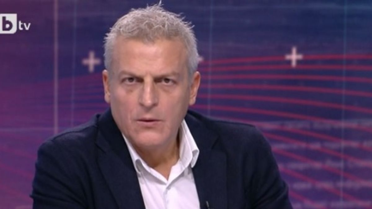 Петър Москов поиска незабавна експулсация на руската посланичка и нов прочит на 3-ти Март