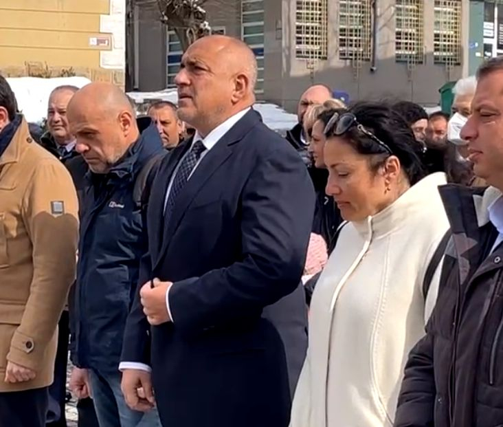 Ето къде е Борисов на националния празник и какво каза ВИДЕО