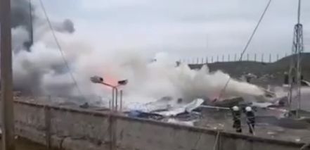 Небето над Николаев почерня от мощни експлозии, изпепелени са и военни обекти в други градове ВИДЕО