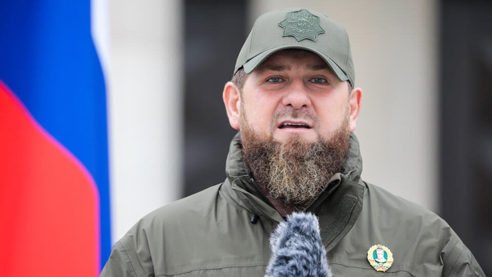 Кадиров към Зеленски: Предай властта веднага и ще помоля Путин да те...  