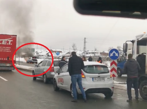 Първо в БЛИЦ! Тежък инцидент в жк "Филиповци" в София ВИДЕО