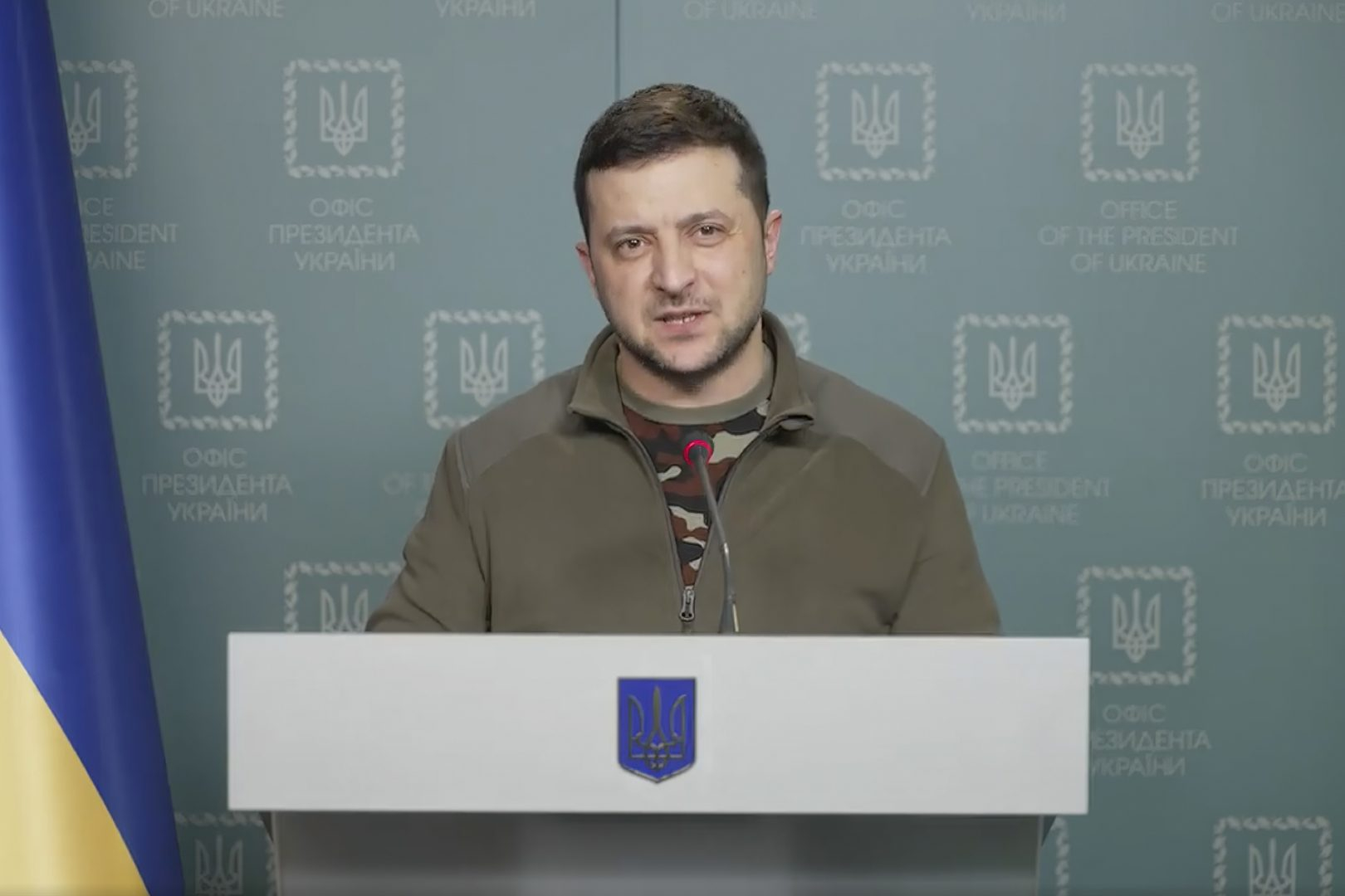 Зеленски гневен: Ще избия всяко коп..е, което стреля по цивилни! СНИМКИ 18+