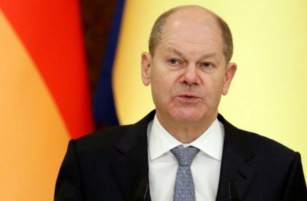 Германия попари Зеленски: Няма да ви дадем военни самолети, защото...