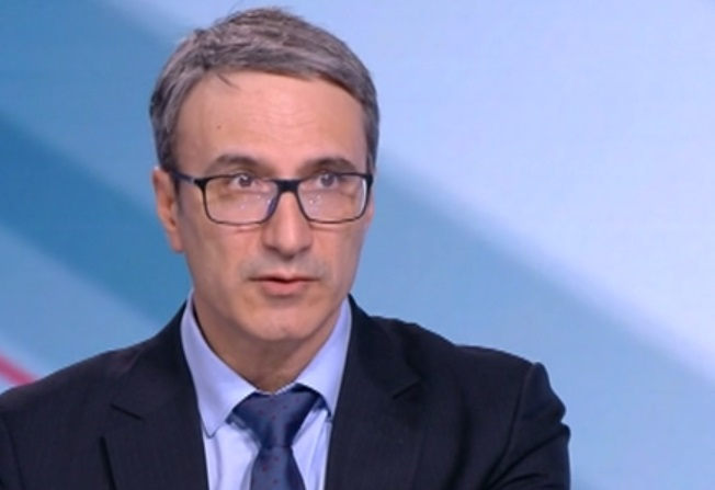 Tрайчо Трайков: Държавата е по бели гащи