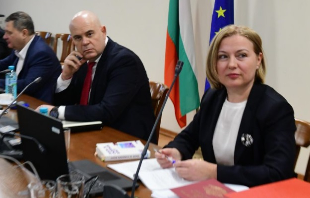 ВСС взе спешно решение по дебата за предсрочното освобождаване на Гешев