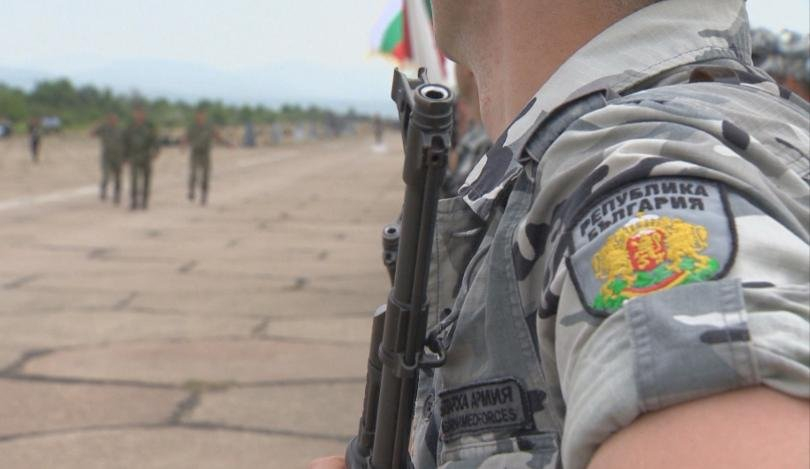 Внимание, военна техника тръгва из БГ пътищата! Ето кога и защо