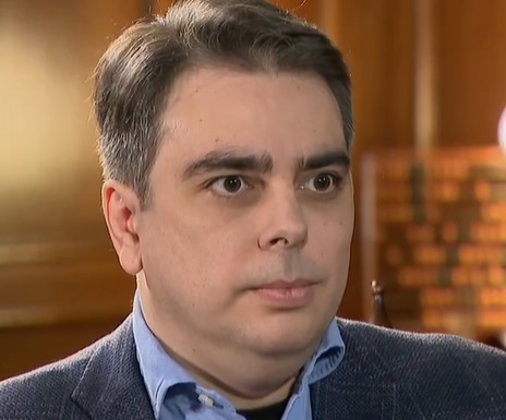 Асен Василев предупреди: Досега имаше опашки за олио и бензин, скоро хората ще се редят и за...