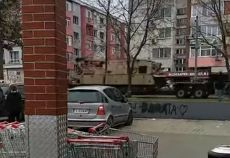Сигнал до БЛИЦ: Американска бойна техника навлезе в България нощес ВИДЕО 
