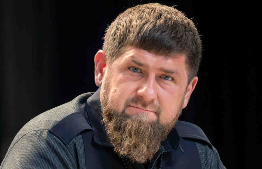 Кадиров: Чакалите на "Азов" са притиснати в ъгъла, Мариупол почти е освободен